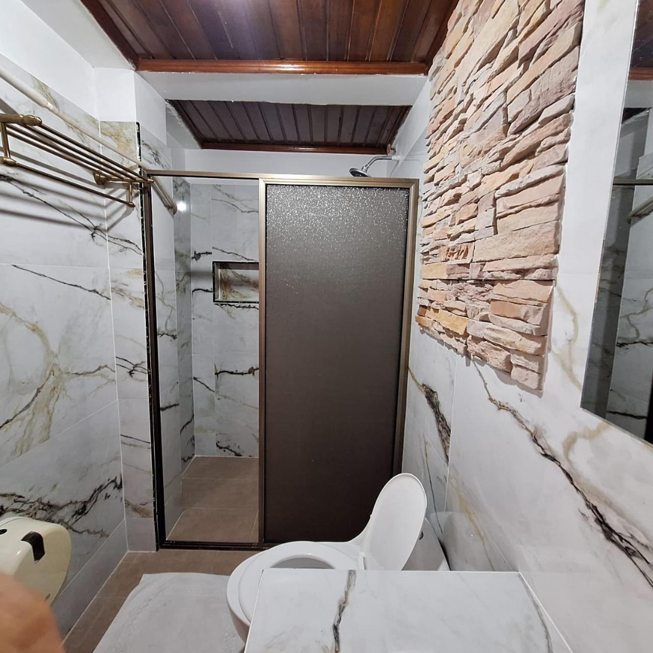 Hotel Yurupary Amazonas Летисия Екстериор снимка