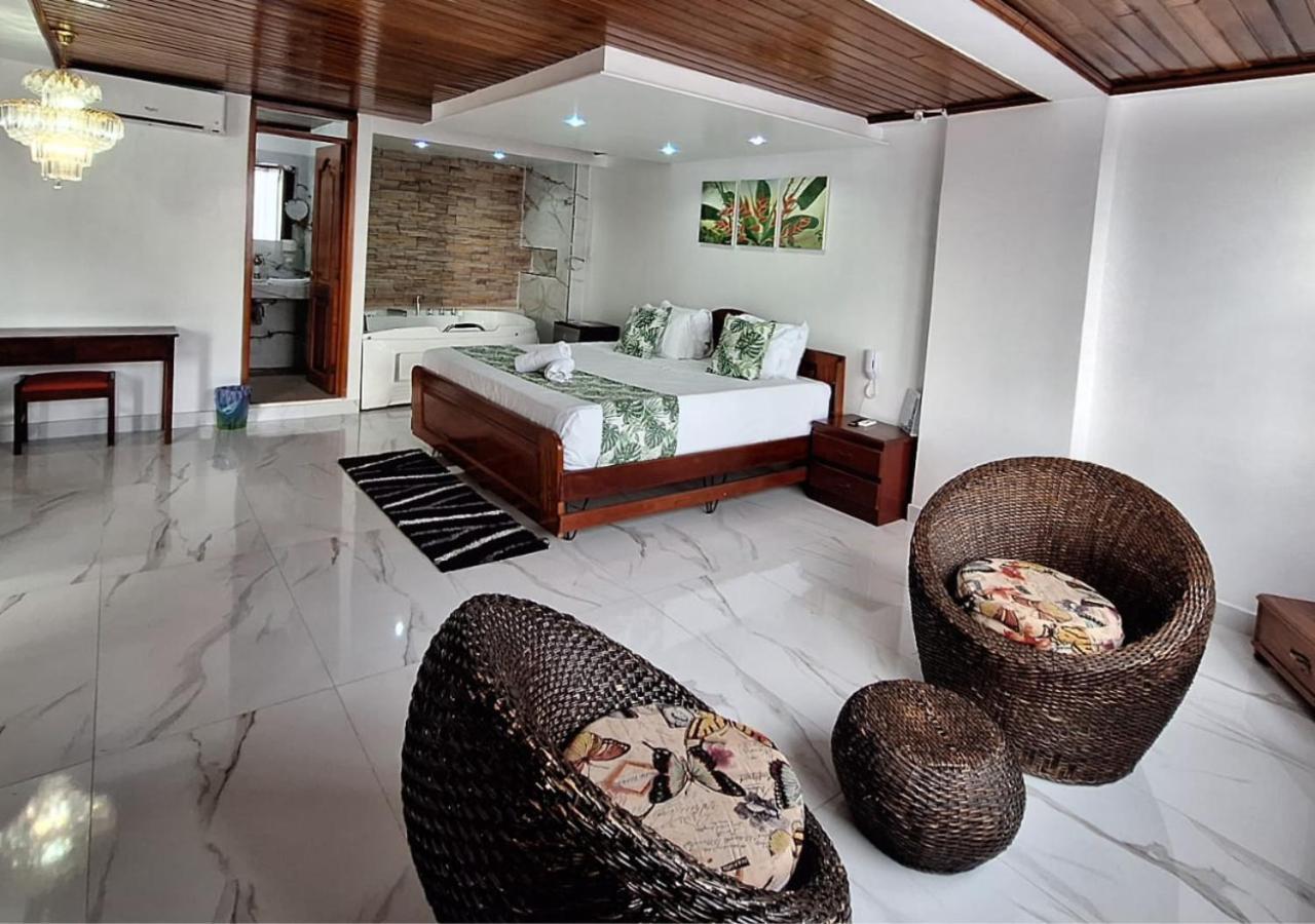 Hotel Yurupary Amazonas Летисия Екстериор снимка