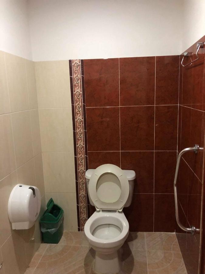 Hotel Yurupary Amazonas Летисия Екстериор снимка